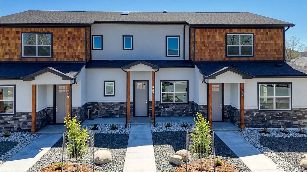 325 Palmer Street, Salida