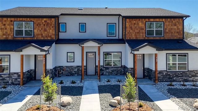 325 Palmer Street, Salida