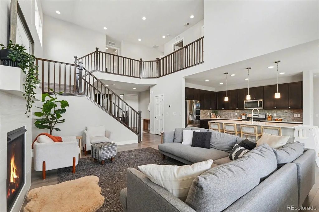 3943 Owl Creek Court, Loveland