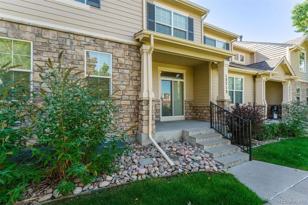 12713 W Bowles Place, Littleton