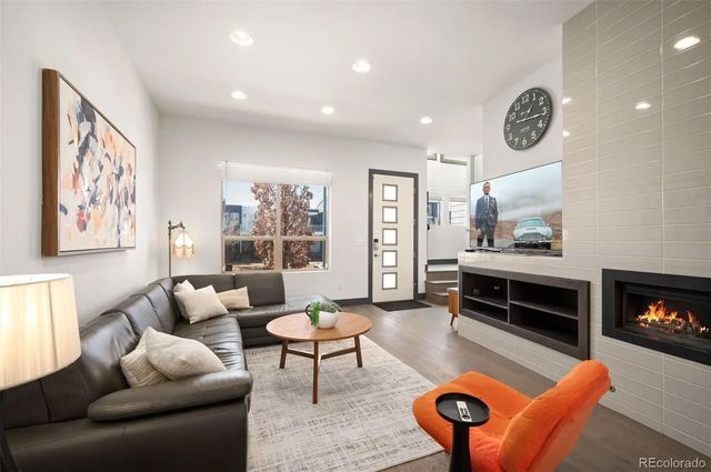 5462 Valentia Street, Denver