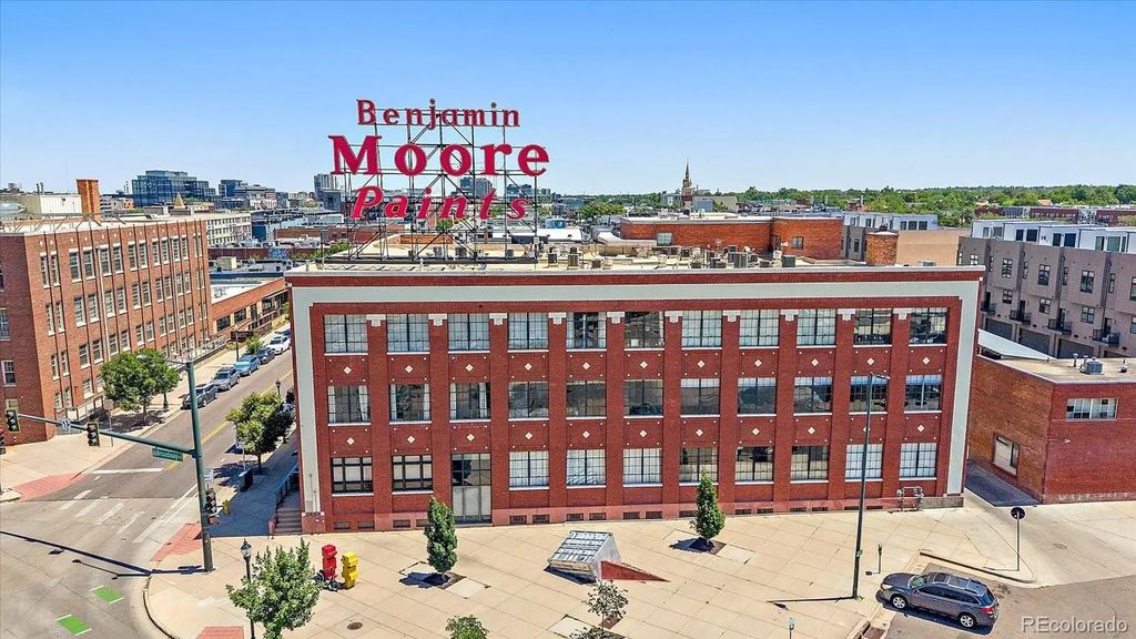 2500 Walnut Street 202, Denver