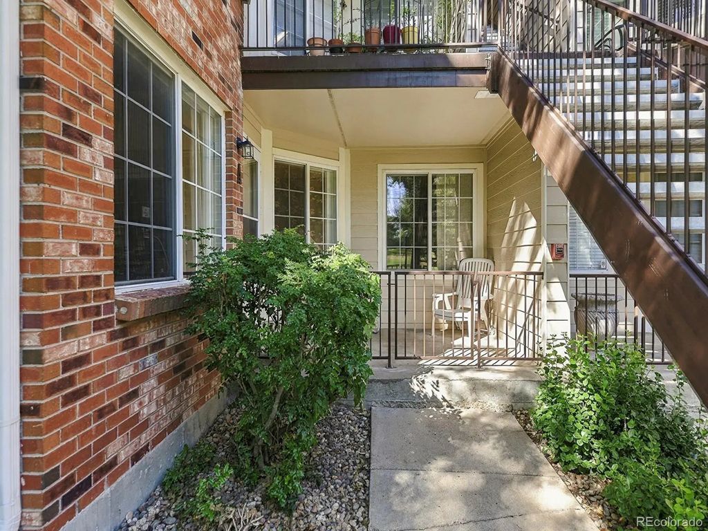 13823 E Lehigh Avenue A, Aurora