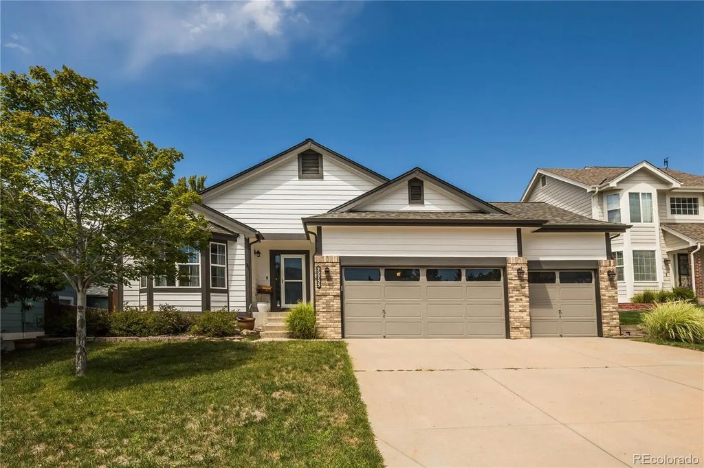 22755 E Alamo Place, Aurora