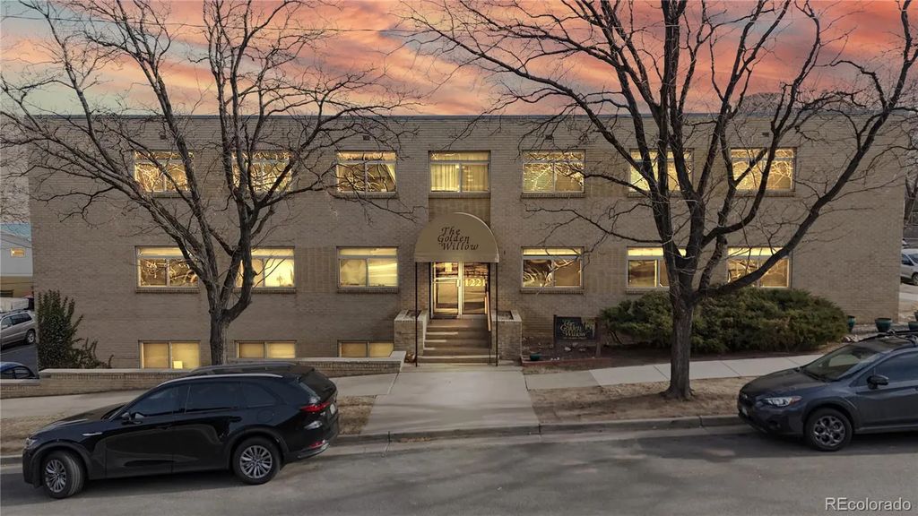 1221 Illinois Street 1f, Golden