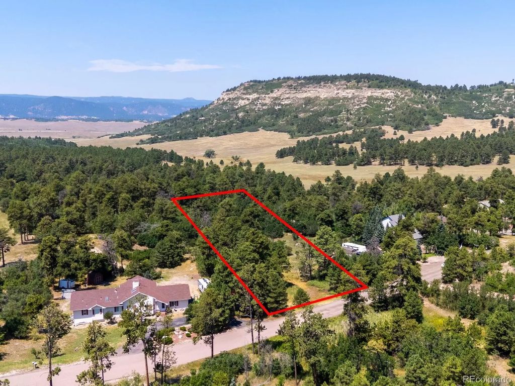 15969 Ray Drive, Larkspur