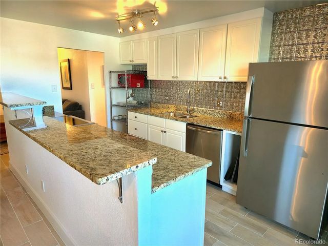 2880 S Locust Street 302n, Denver