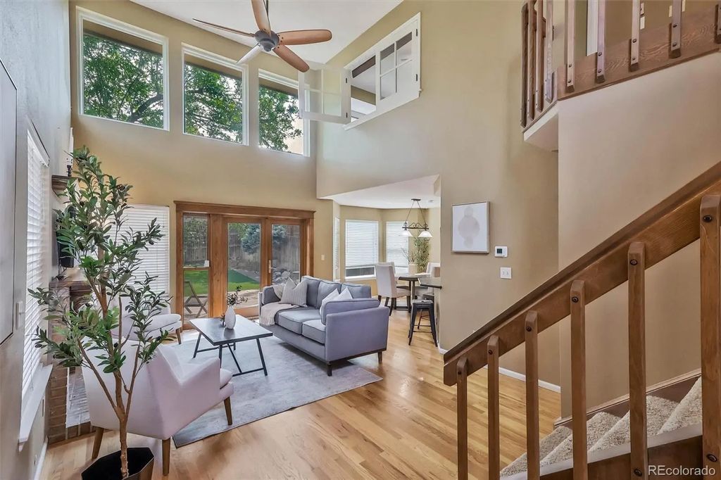 2080 E Phillips Lane, Centennial