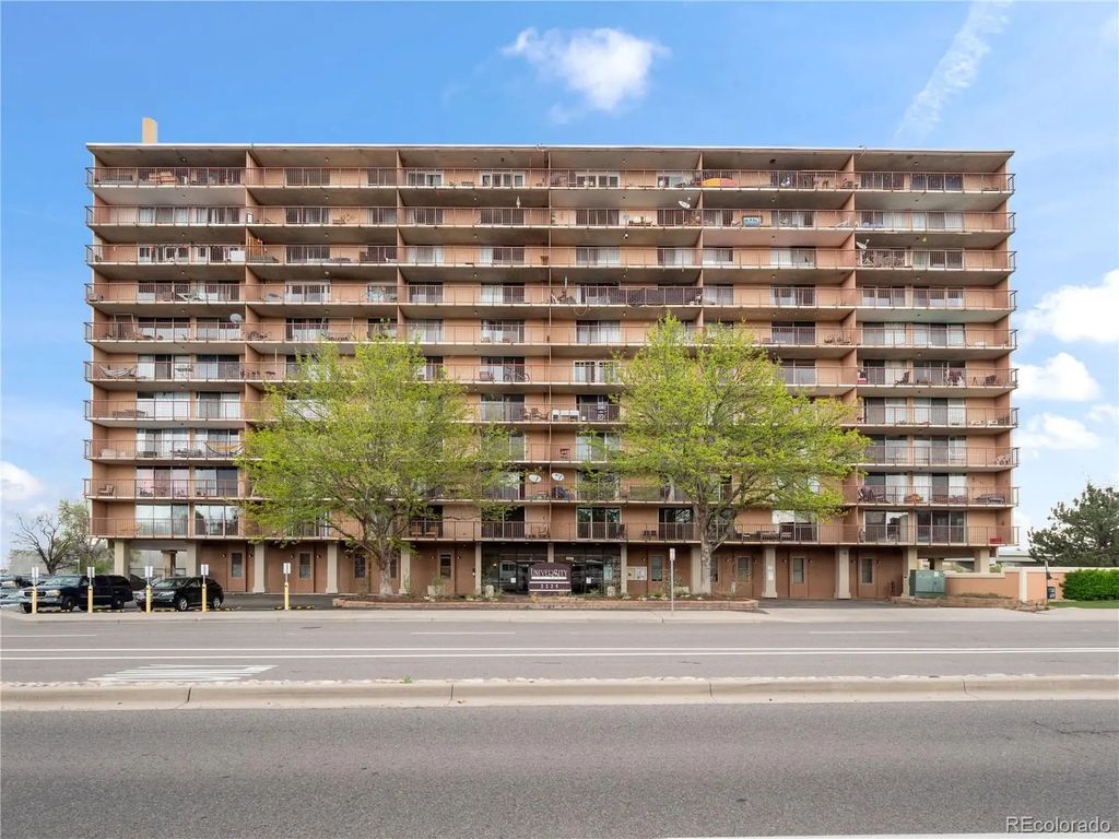 2225 Buchtel Boulevard 601, Denver