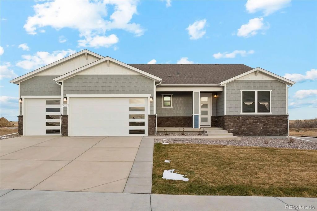 5570 Callaway Garden Drive, Elizabeth
