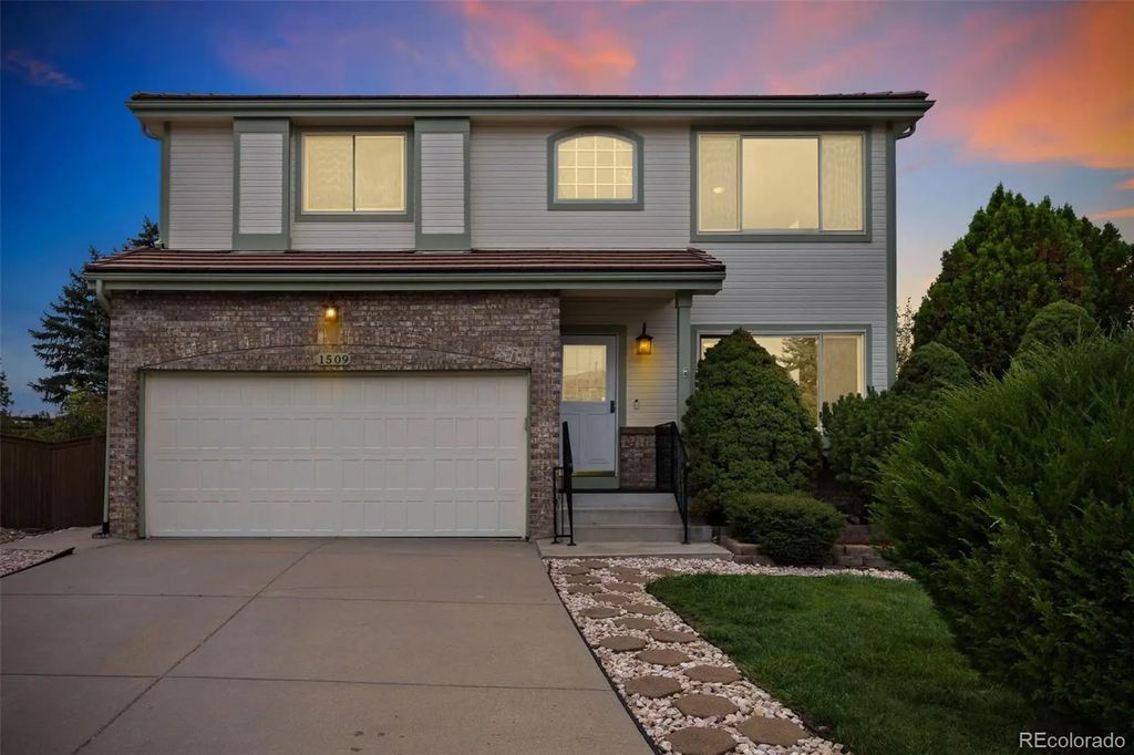 1509 Spring Water Place, Highlands Ranch