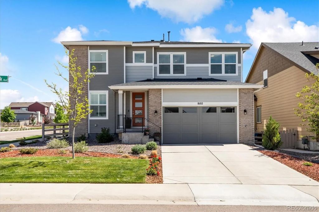 8102 Adams Fork Avenue, Littleton