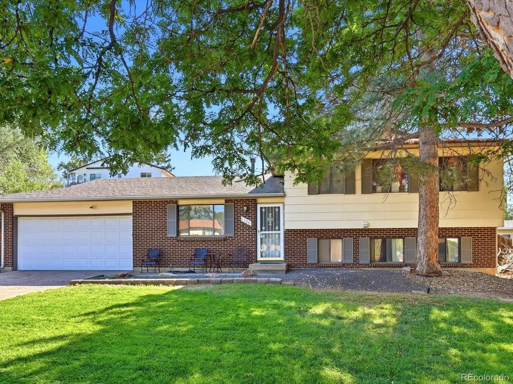 1736 S Olathe Street, Aurora