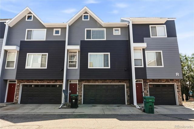 8751 Pearl Street R4, Denver