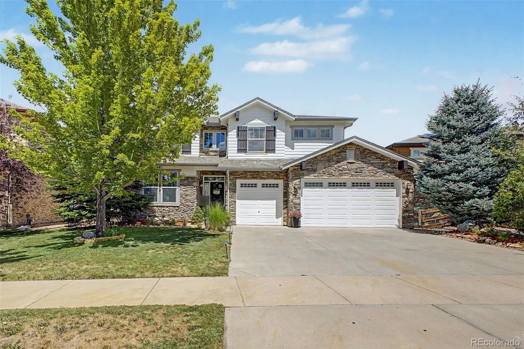 24781 E Ontario Drive, Aurora