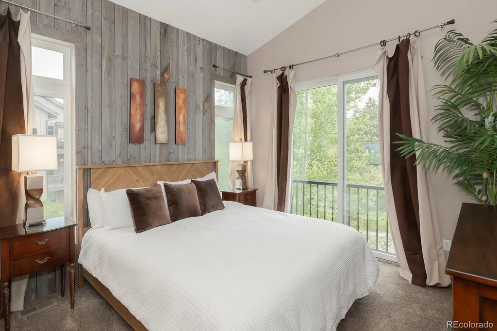80 Pinecone Trail, Fraser