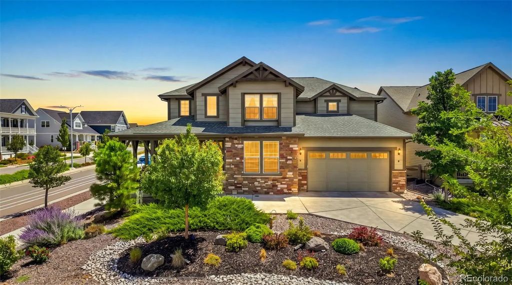 9810 Taylor River Circle, Littleton