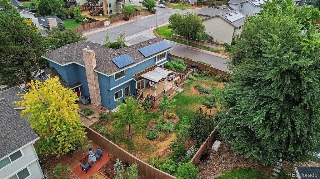 454 Old Stone Drive, Littleton