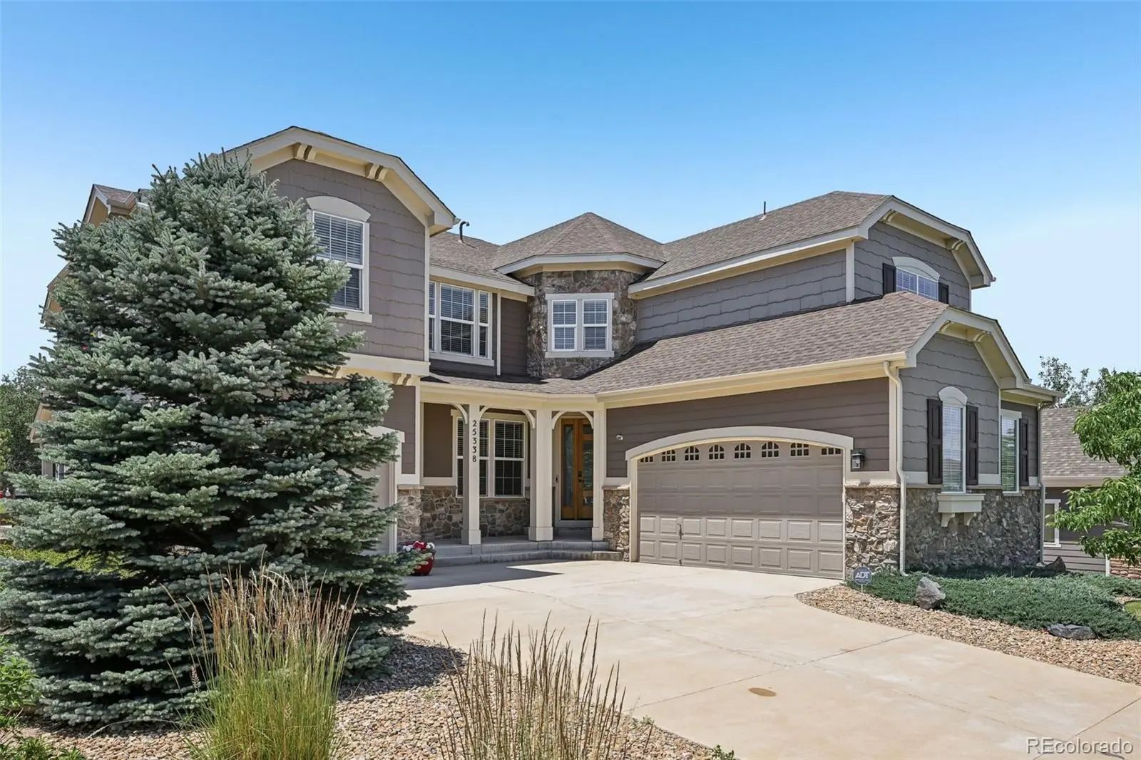Residential Real Estate for Sale at 25338 E Costilla Place in the city of Aurora by MLS #4825500