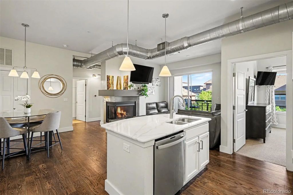 10111 Inverness Main Street 309, Englewood