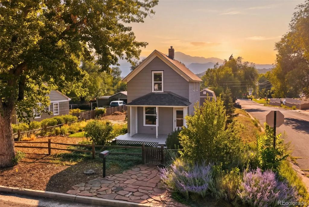 2626 Tremont Street, Colorado Springs