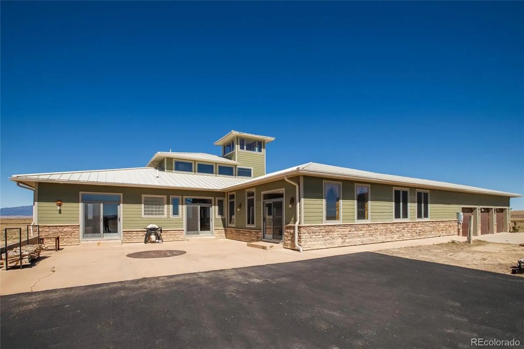 731 County 121 Road, Walsenburg