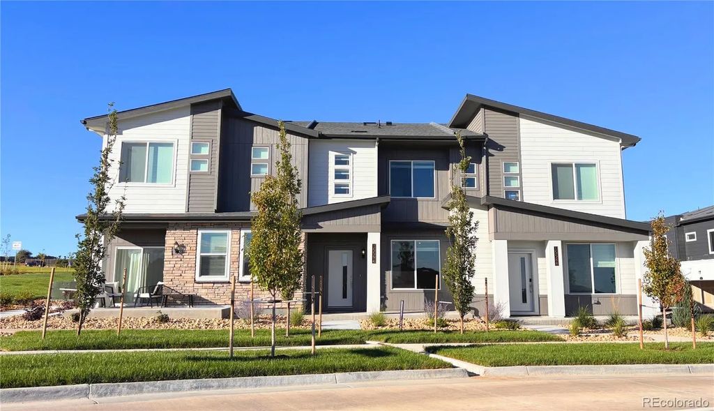 15594 Gilpin Avenue, Parker