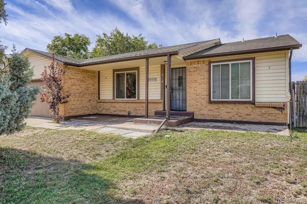 1067 S Joplin Way, Aurora