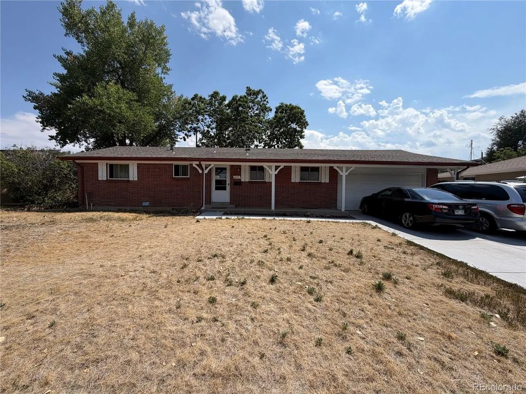 614 E Geddes Avenue, Centennial