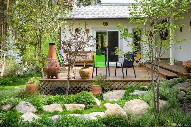 201 Hughes Avenue, Fraser