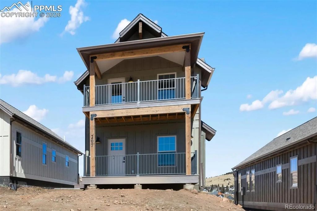 207 W Womack Avenue, Cripple Creek