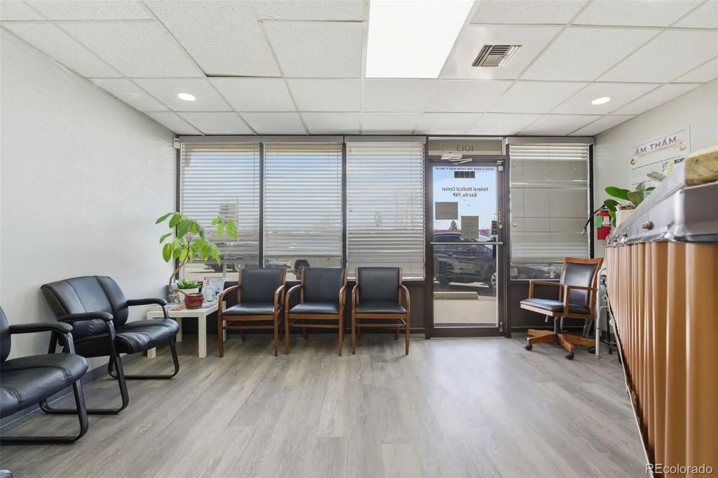 1013 S Federal Boulevard, Denver