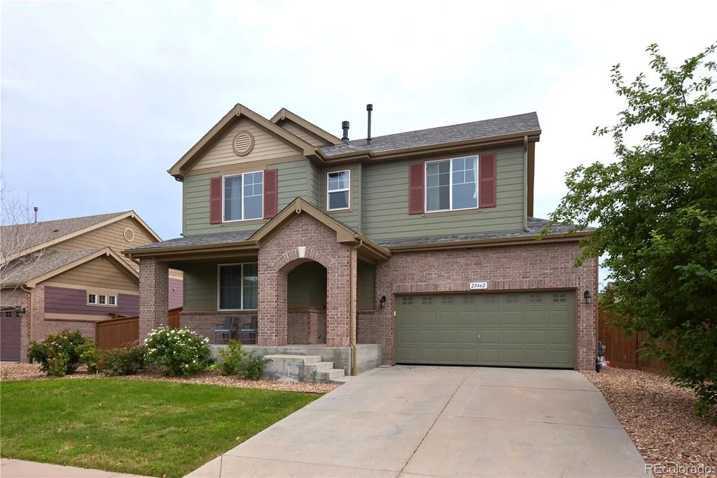 25462 E 2nd Place, Aurora