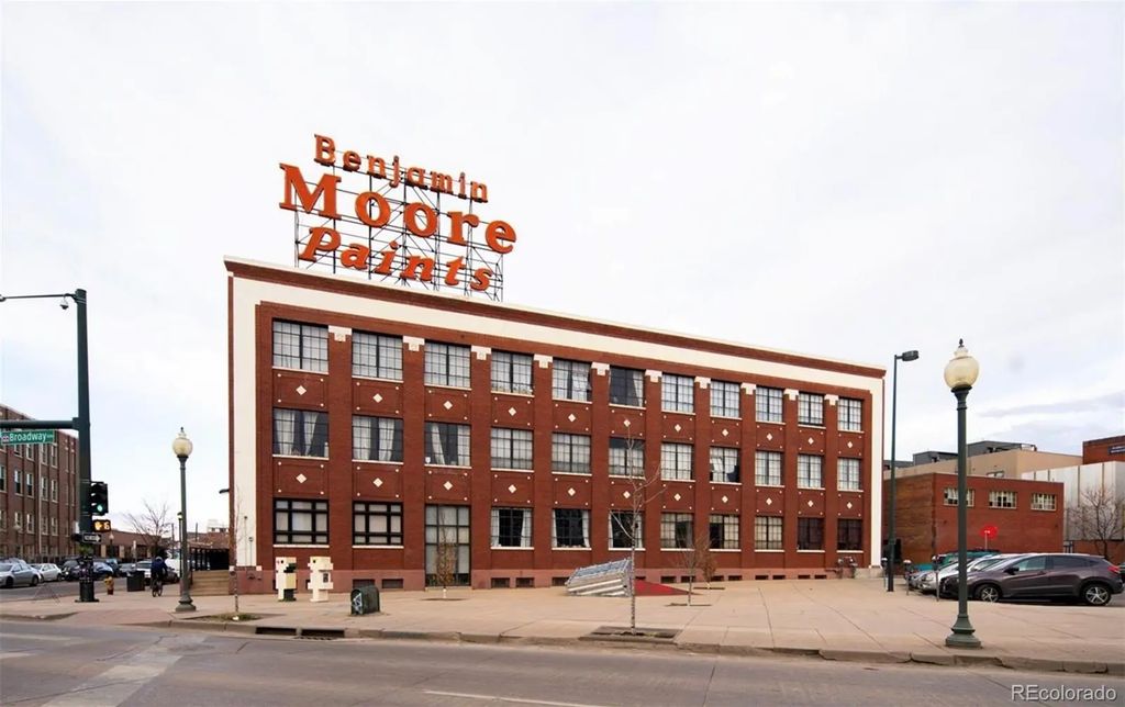 2500 Walnut Street 312, Denver
