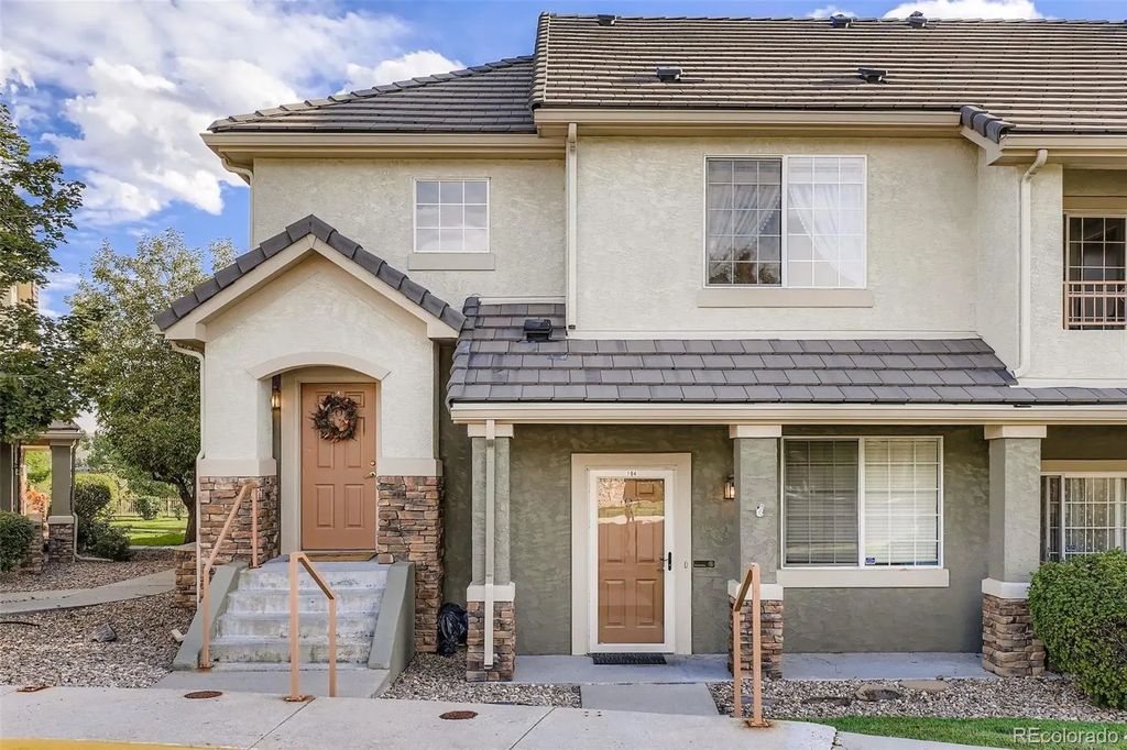 22560 E Ontario Drive 204, Aurora
