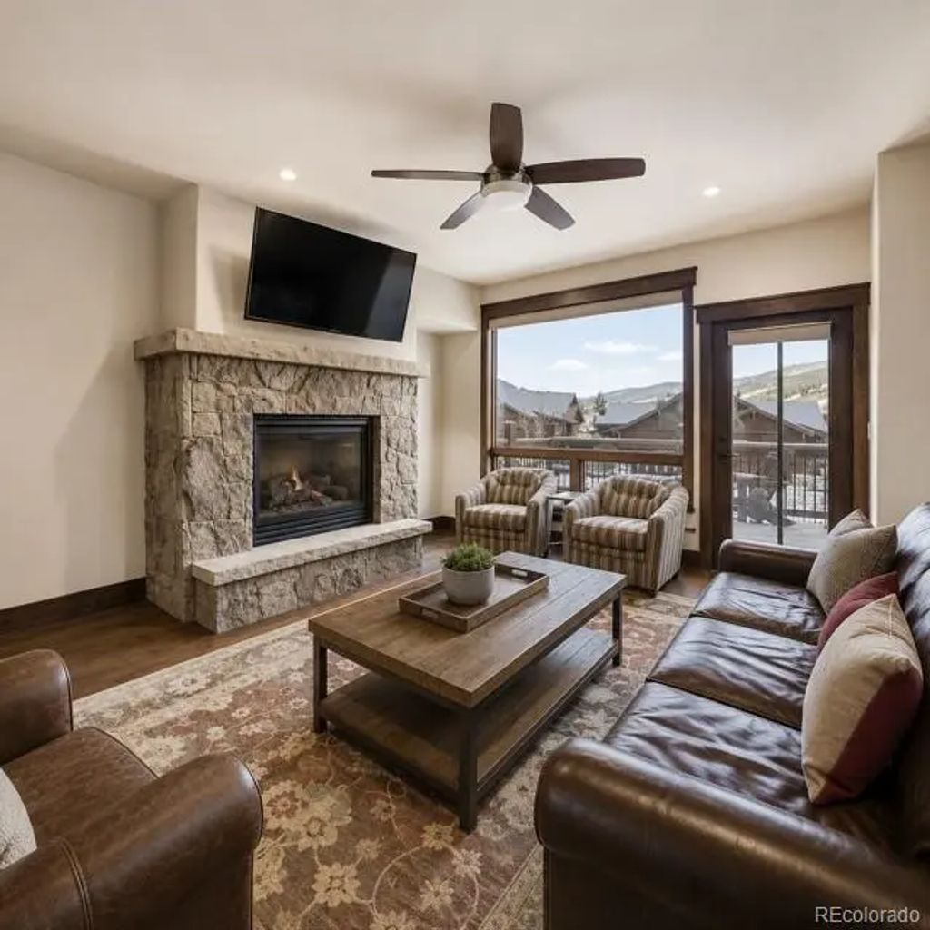 852 Independence Road, Dillon