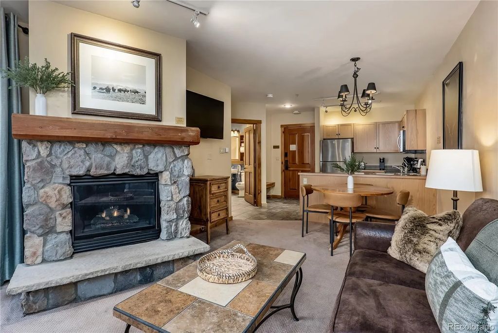 100 Dercum Square 8343, Dillon