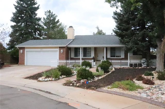 8401 Timberwood Street, Highlands Ranch