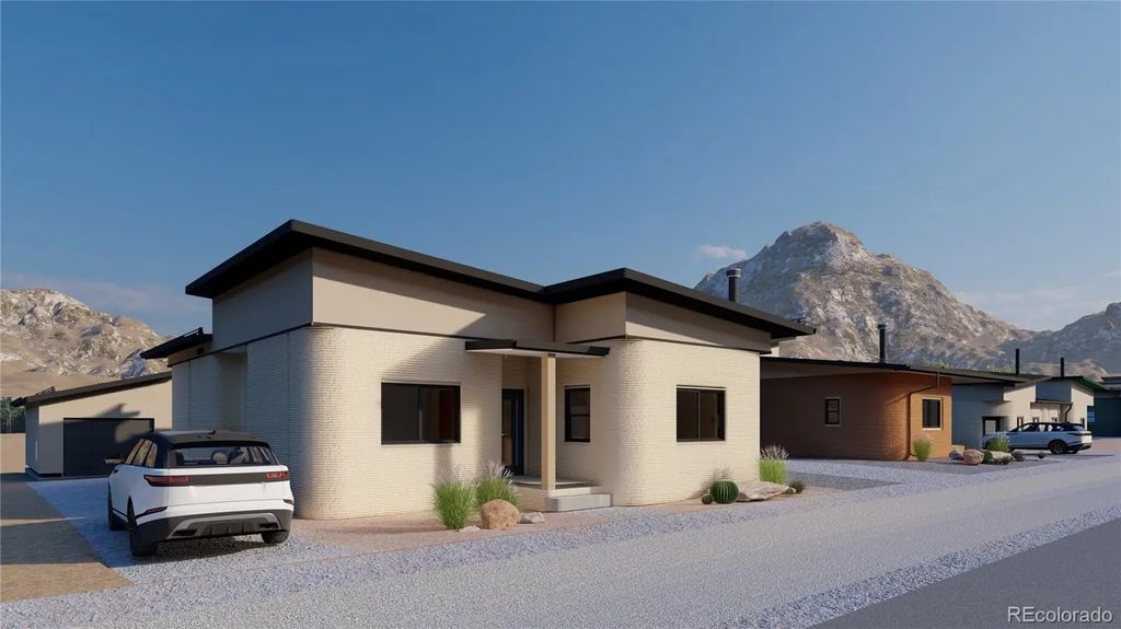 4839 Main Street, Salida