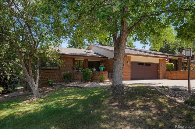 2615 Oak Drive 30, Lakewood