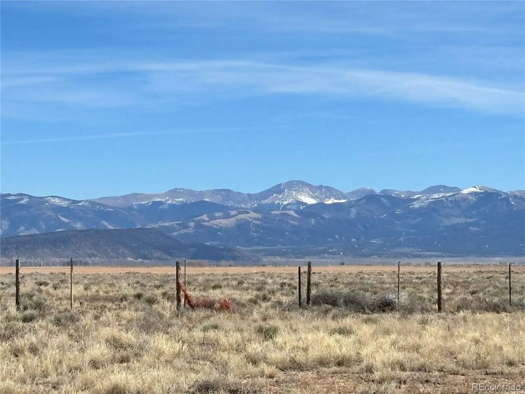 Esquala Dr., Jaroso