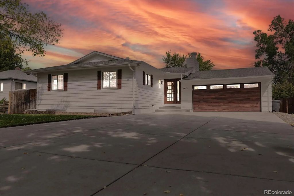 6675 W Exposition Avenue, Lakewood