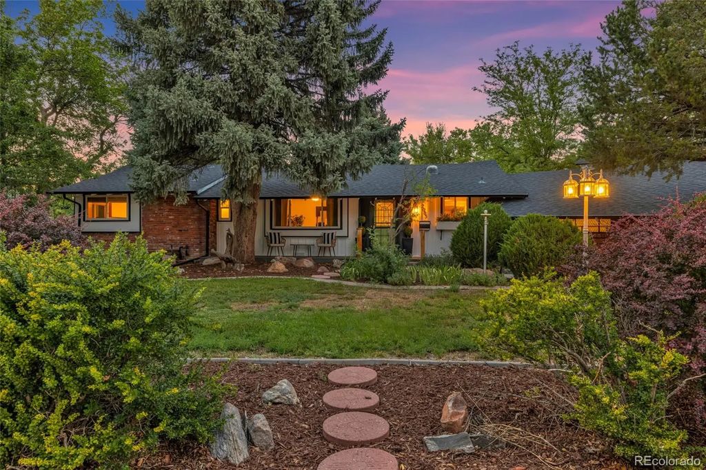 2005 W Davies Avenue, Littleton