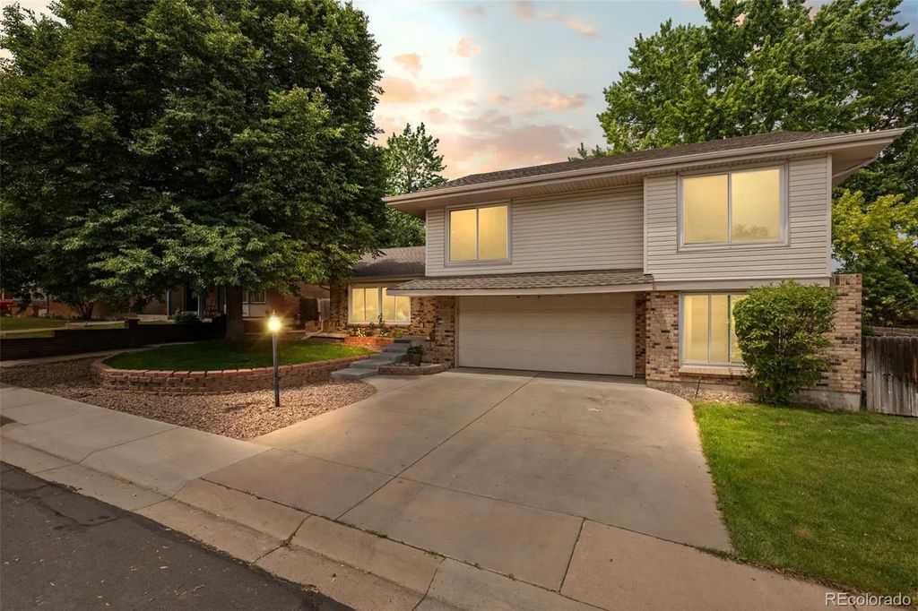 9911 Winona Street, Westminster
