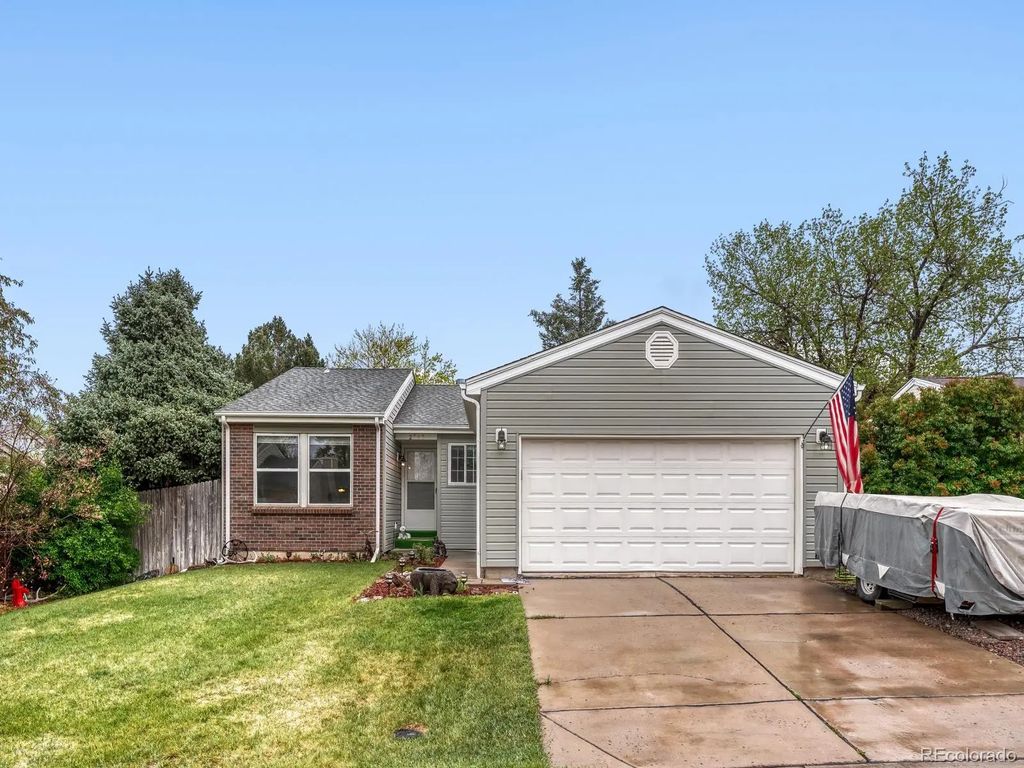 2746 S Uravan Street, Aurora