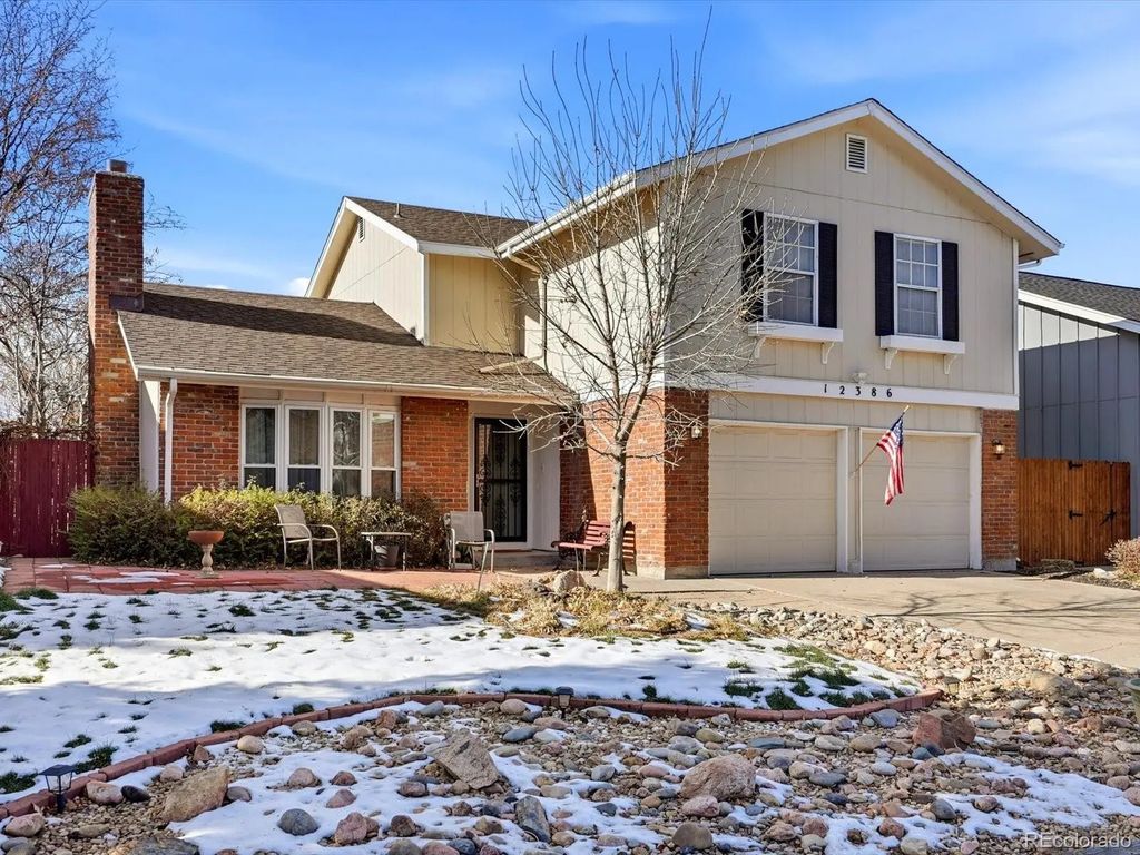 12386 E Bates Circle, Aurora