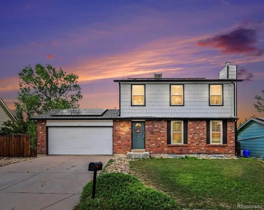 17857 E Arizona Avenue, Aurora