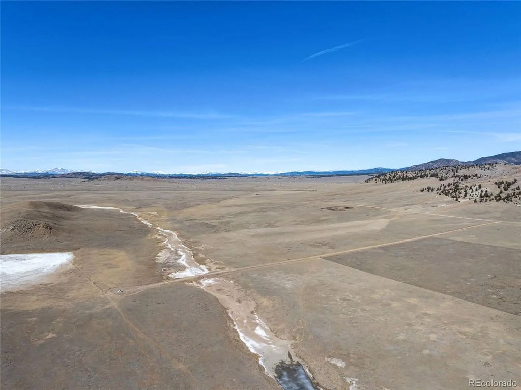 1495 Lakeview Road, Lake George