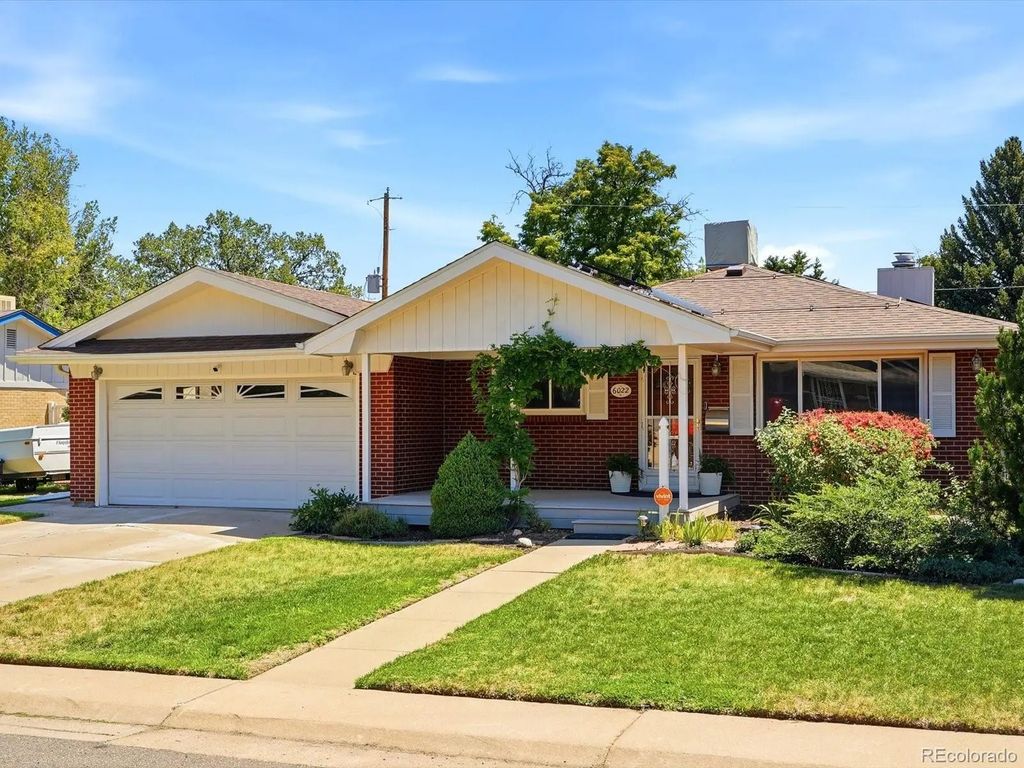 6022 Nelson Street, Arvada