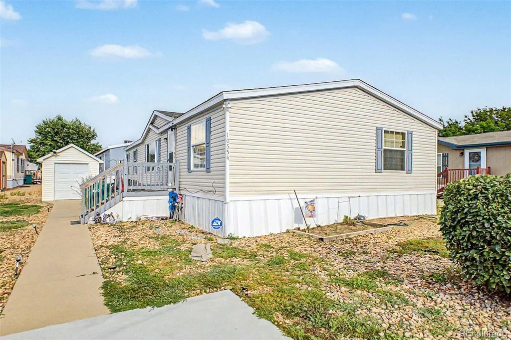 10554 Bald Eagle Circle, Longmont